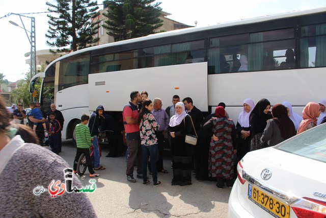  كفرقاسم : 3 حافلات من معتمري عطلة الربيع الفوج الثاني   يغادرون البلدة باتجاه الديار الحجازية والمئات في وداعهم 